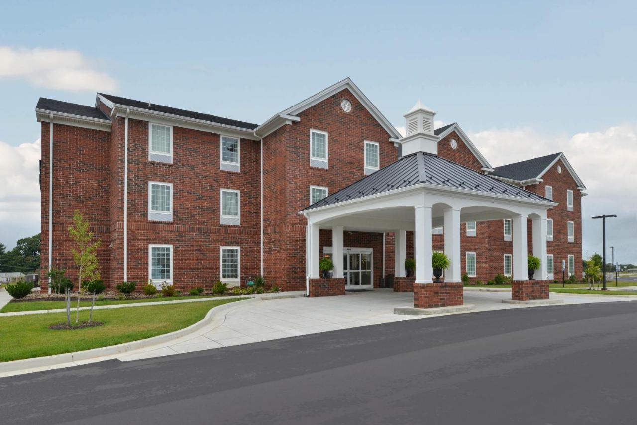 Appomattox Inn And Suites 外观 照片