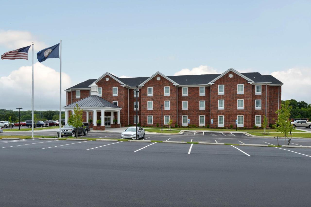 Appomattox Inn And Suites 外观 照片