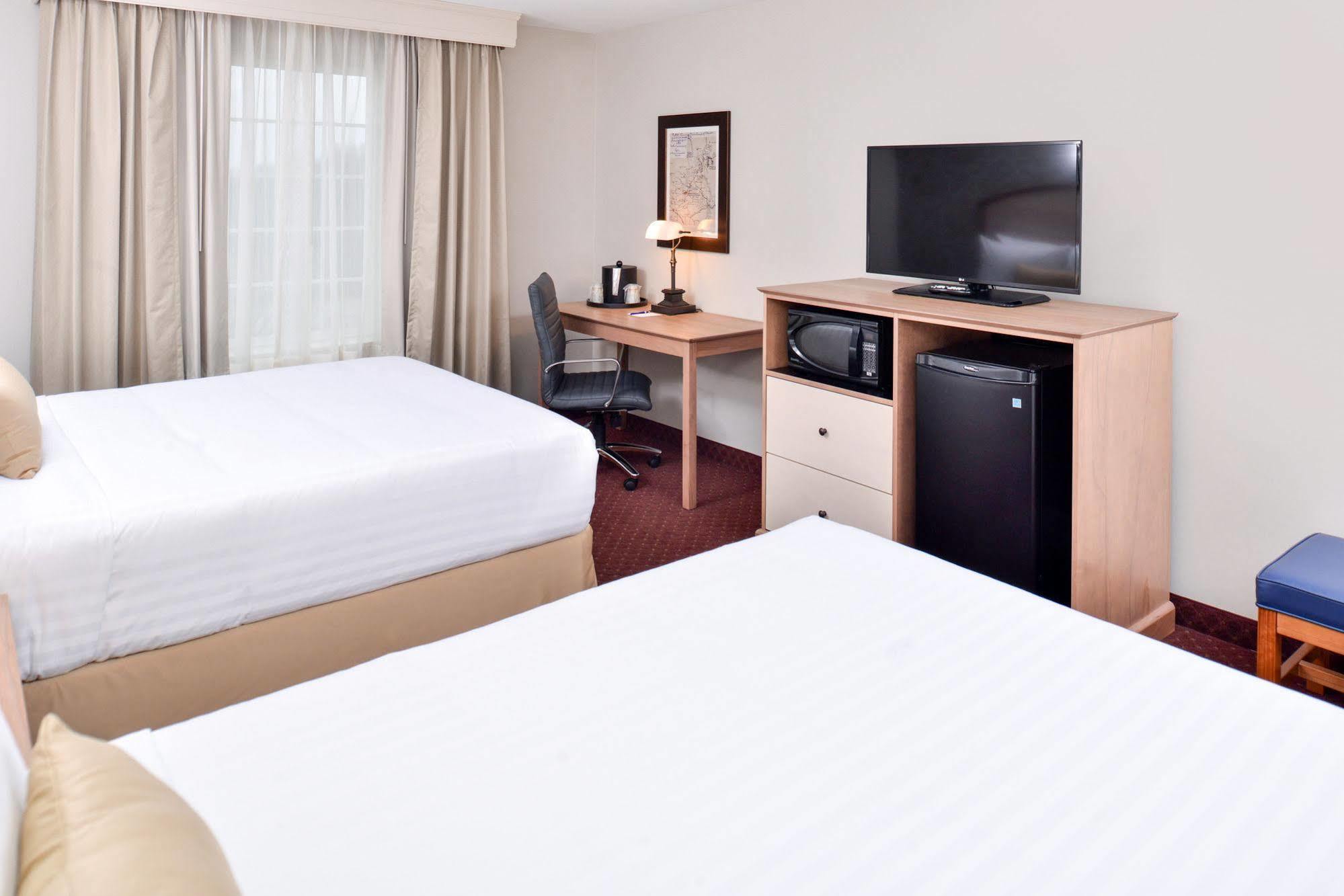 Appomattox Inn And Suites 外观 照片