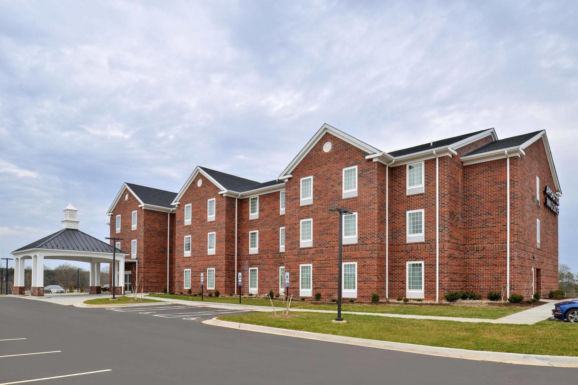 Appomattox Inn And Suites 外观 照片