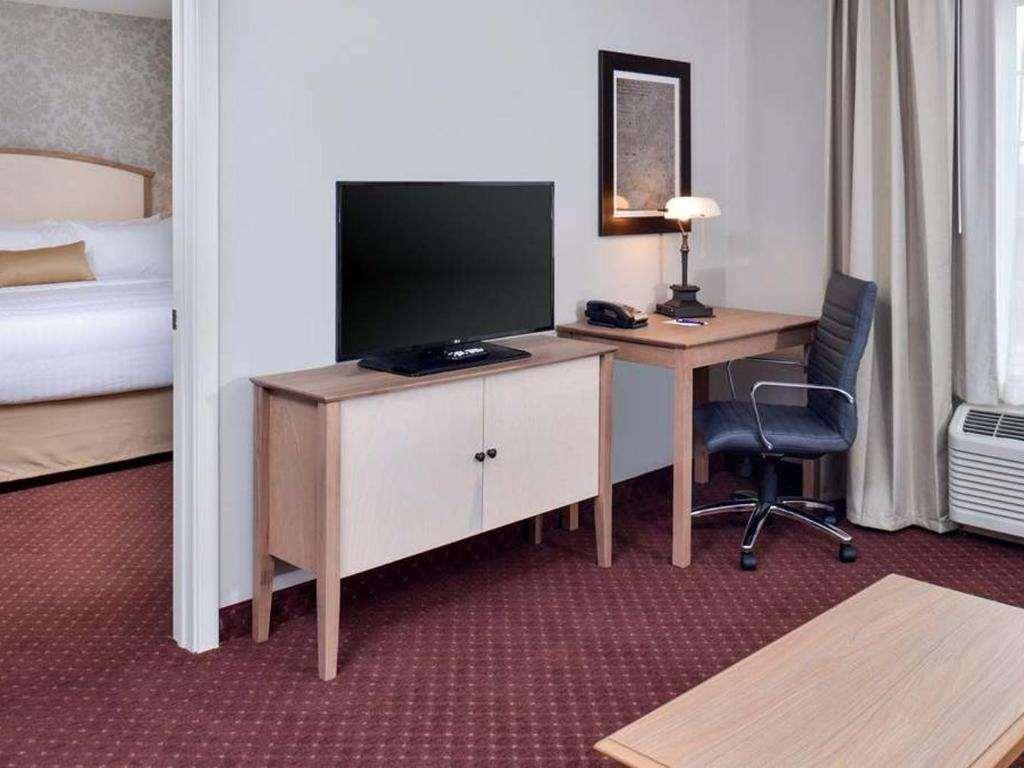 Appomattox Inn And Suites 客房 照片